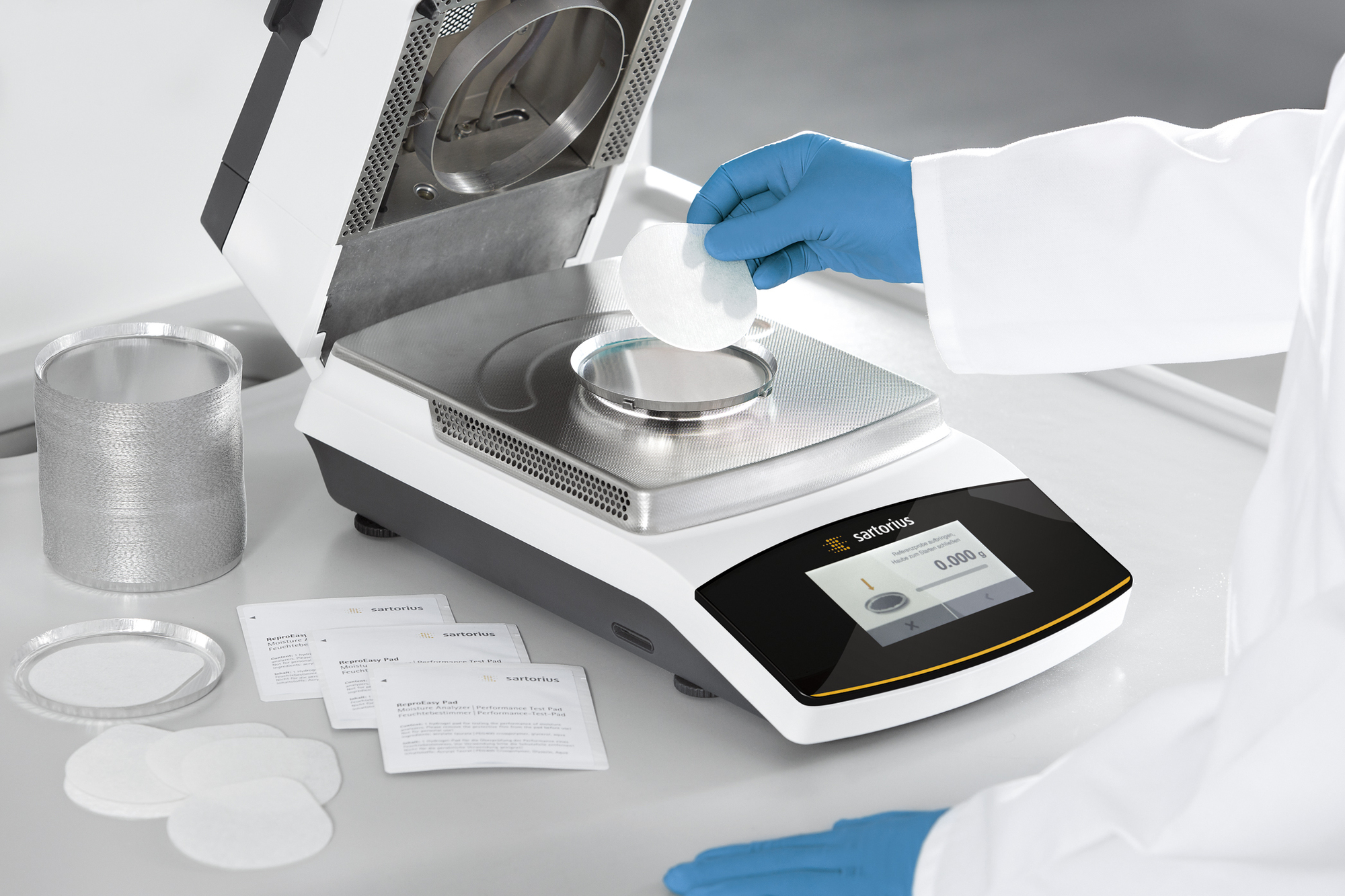 Infrared Moisture Analyzer MA160